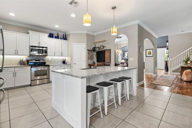 Under contract-accepting backup offers. The Gateway to Winter - photo 9