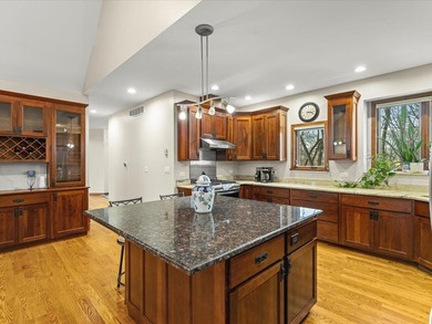 Welcome to this exceptional custom-built retreat set on over 4 - photo 19