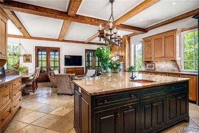 Serene, private, and designed to capture the beauty of Lake - photo 19