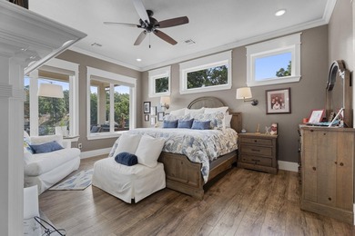 LUXURY WATERFRONT ESTATE Gated Entry, Custom Built Main + Guest - photo 20