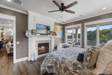 LUXURY WATERFRONT ESTATE Gated Entry, Custom Built Main + Guest - photo 21