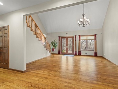 Welcome to this exceptional custom-built retreat set on over 4 - photo 25