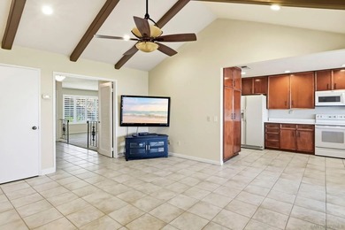 Perched at the top of the hill in Del Cerro, this single-story 4 - photo 5