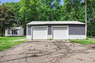 Experience lake life at its best on beautiful Sauk Lake! This - photo 26