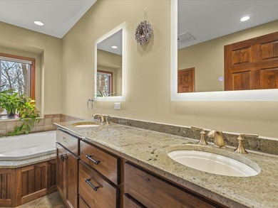 Welcome to this exceptional custom-built retreat set on over 4 - photo 32