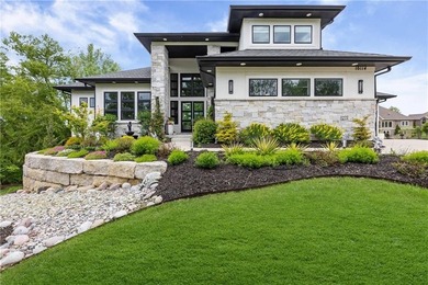 Welcome to your private retreat-where everyday living feels like - photo 3