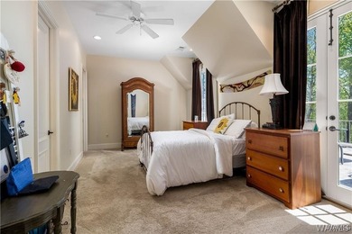 Serene, private, and designed to capture the beauty of Lake - photo 35