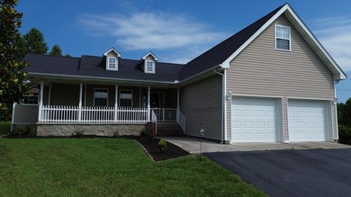 Laurel Lake Home For Sale in Corbin Kentucky