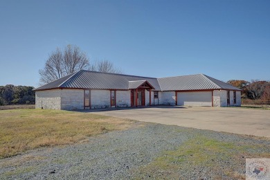 Lake Home For Sale in New Boston, Texas