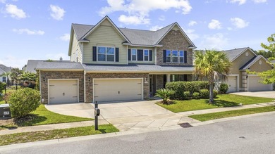 Welcome to a beautifully maintained residence in the heart of - photo 2