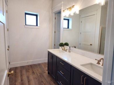 Experience 5 acres of space and a custom-built residence - photo 12