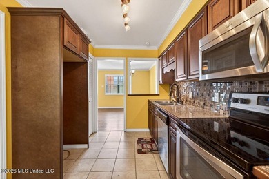 Welcome to 928 Courthouse Rd., Unit 22 in Gulfport! This - photo 14