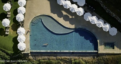 Outdoor recreationists, hikers & skiers will appreciate the - photo 14