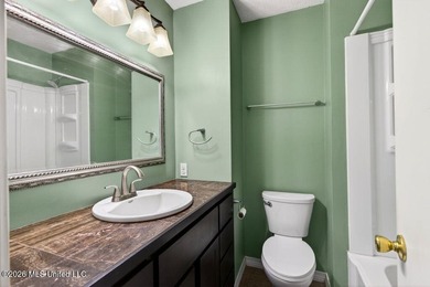 Welcome to 928 Courthouse Rd., Unit 22 in Gulfport! This - photo 20