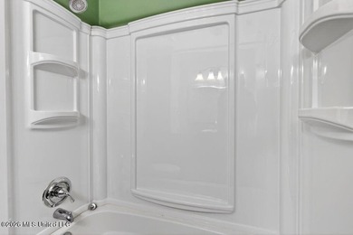 Welcome to 928 Courthouse Rd., Unit 22 in Gulfport! This - photo 21