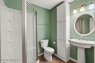 Welcome to 928 Courthouse Rd., Unit 22 in Gulfport! This - photo 24