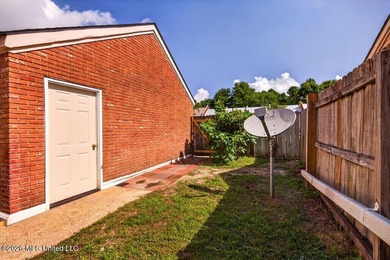 Welcome to 928 Courthouse Rd., Unit 22 in Gulfport! This - photo 28