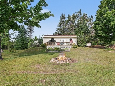 Large lot w/131' of frontage on spring-fed, all-sport, 80 acre - photo 30