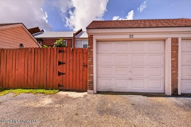 Welcome to 928 Courthouse Rd., Unit 22 in Gulfport! This - photo 31