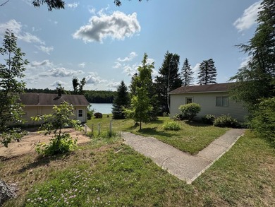 Large lot w/131' of frontage on spring-fed, all-sport, 80 acre - photo 33