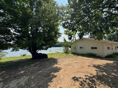 Large lot w/131' of frontage on spring-fed, all-sport, 80 acre - photo 34