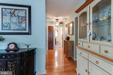 Welcome to this beautifully maintained expanded Gladwin model - photo 7
