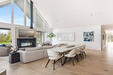 Originally conceived as the Laguna Project, 9 Margarets is an - photo 6