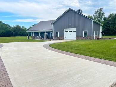 (private lake, pond, creek) Home For Sale in Dexter Missouri