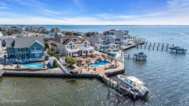 Welcome to one of the most extraordinary waterfront estates ever - photo 5