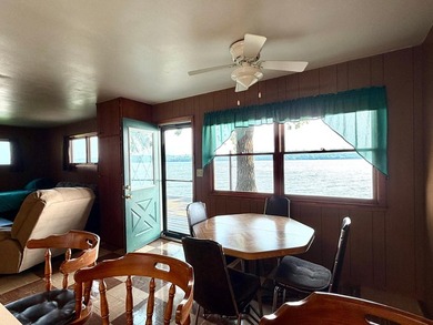 Enjoy the timeless charm of lake life at this nostalgic retreat - photo 9