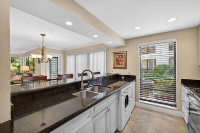 Beautifully maintained 2-bedroom, 2-bath first-floor corner - photo 4