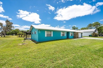 Spacious CBS lakefront home on a desirable corner lot! This - photo 5