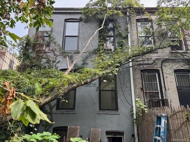 Bank-owned, sold as-is. Previous owner had fully-renovated - photo 18