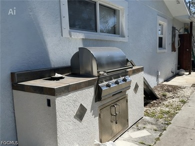 Pirate Harbor ! Beautifully remodeled 3-bedroom, 2-bath - photo 19