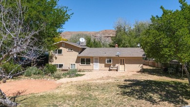 Welcome to this charming tri-level home nestled in a peaceful - photo 24