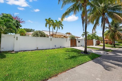 Stunning modern home in prestigious Coral Ridge Country Club! - photo 7