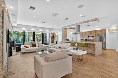 Stunning modern home in prestigious Coral Ridge Country Club! - photo 9