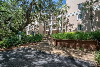 Welcome to 2059 Beach Wood Drive, a charming first-floor - photo 3