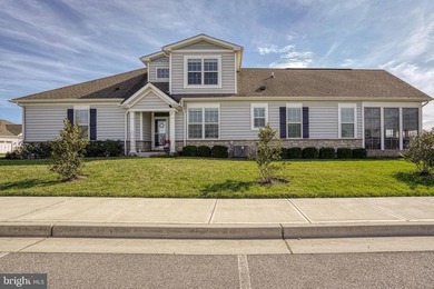(private lake, pond, coastal) Condo For Sale in Stevensville Maryland