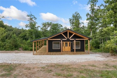 Buffalo River Home For Sale in Jasper Arkansas