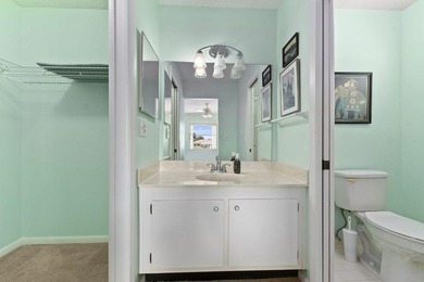 Beautiful second floor end unit located in the guard gated High - photo 15