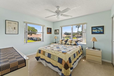 Beautiful second floor end unit located in the guard gated High - photo 19