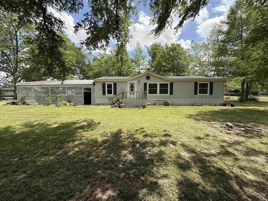 This country home, situated on nearly half an acre, has it all - photo 1