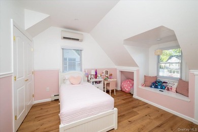 Welcome Home to this ABSOLUTELY SPECTACULAR home nestled in the - photo 21
