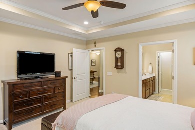 Heading into a private cul-de-sac, and backing up to a