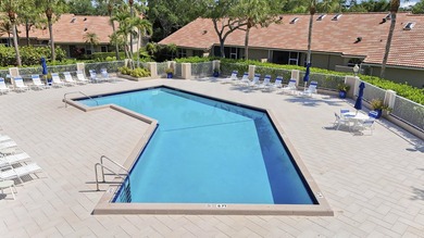 Welcome home to the tranquil community of Dunbar Woods, nestled - photo 37