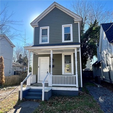 Elizabeth River Home For Sale in Portsmouth Virginia