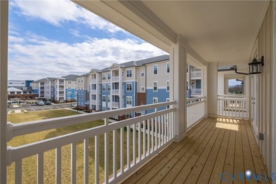 MOVE-IN READY! Fabulous opportunity to own a beautiful - photo 4