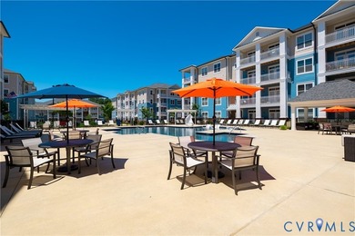 MOVE-IN READY! Fabulous opportunity to own a beautiful - photo 7