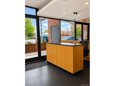 Welcome to this newly available 2-bedroom, 2-bathroom - photo 4